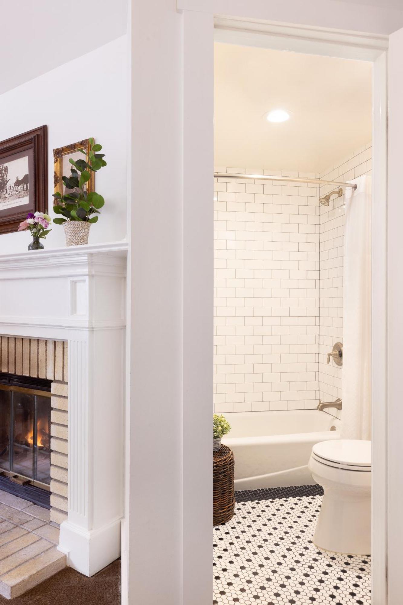 The Ballard Inn, A Kirkwood Collection Hotel Экстерьер фото